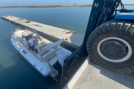 Agncia_Legenda_marina_--ar_7758_--raw_--v_7_b605ee47-cb1a-4752-b9e0-1bbf4b2bae88_0